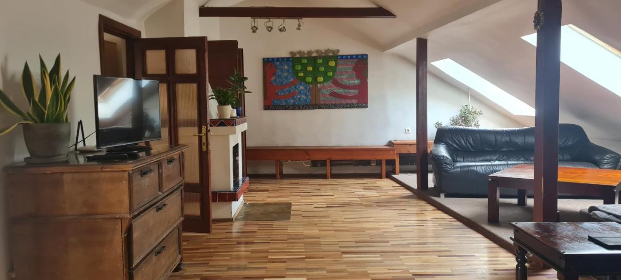 Regina House- Sv. Mikalojaus 13 Lejlighed VNO Eksteriør billede